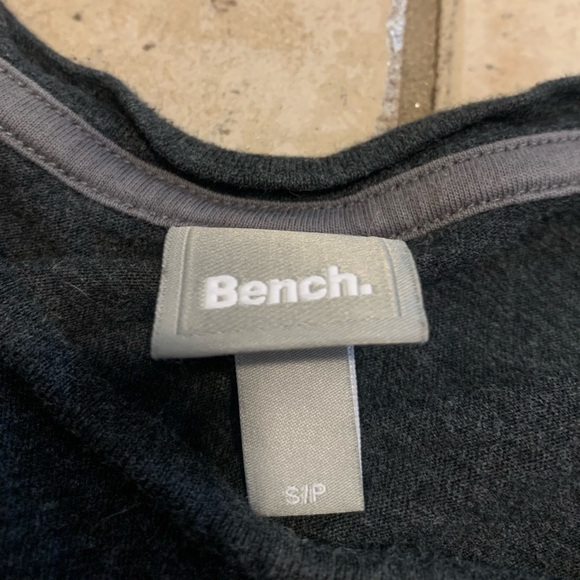 Bench. Gray Graphic Logo T-Shirt S/P - Picture 6 of 7